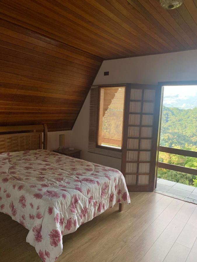Lindo Chale Com Vista Casa de férias